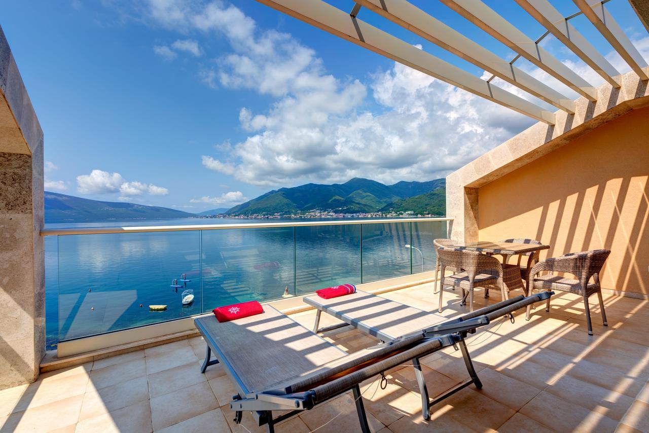 Apartments Villa Adriatic Tivat Exterior photo