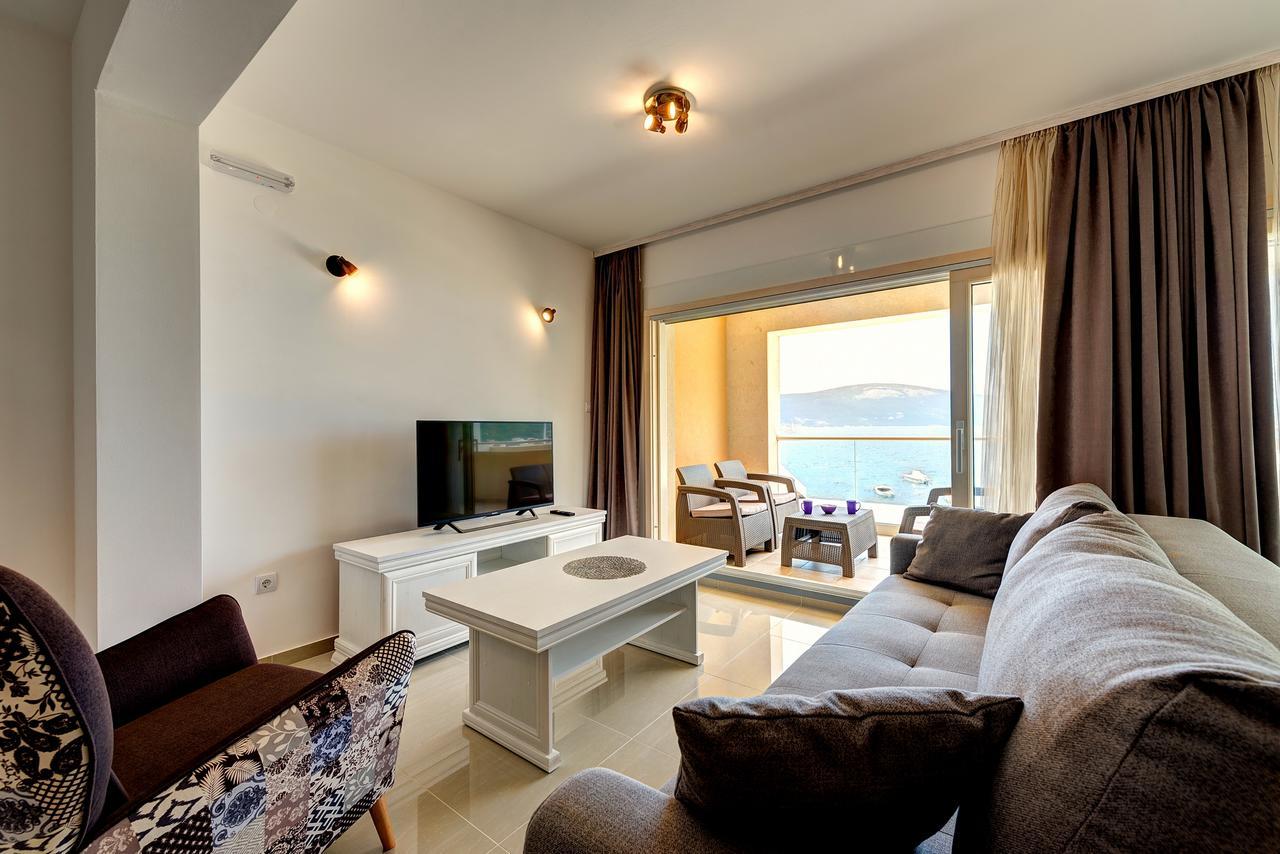 Apartments Villa Adriatic Tivat Exterior photo