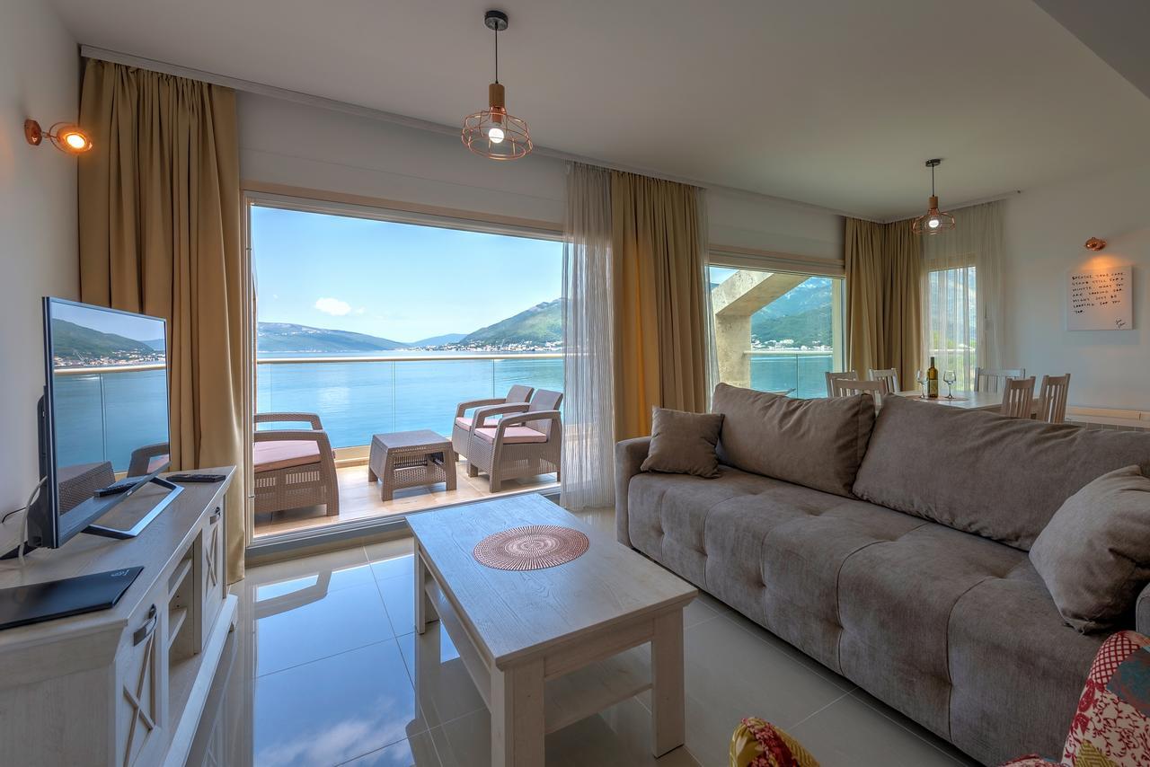 Apartments Villa Adriatic Tivat Exterior photo